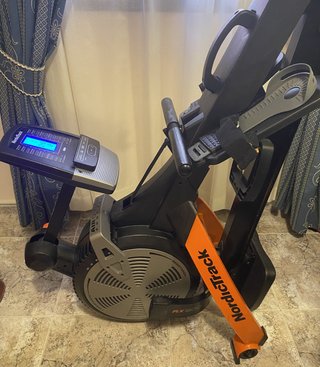 Máquina de Remos NordicTrack RX 800 Plegable