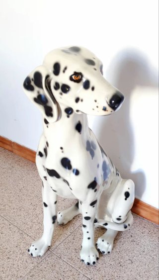 ESCULTURA PERRO DALMATA