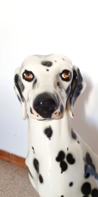ESCULTURA PERRO DALMATA