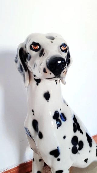 ESCULTURA PERRO DALMATA