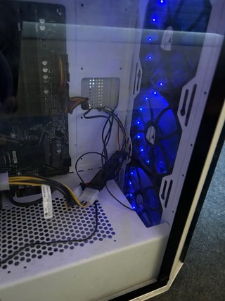 PC Gaming Ryzen 5 4650G 1660 Ti 16GB RAM 1TB SSD
