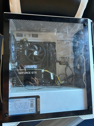 PC Gaming Ryzen 5 4650G 1660 Ti 16GB RAM 1TB SSD