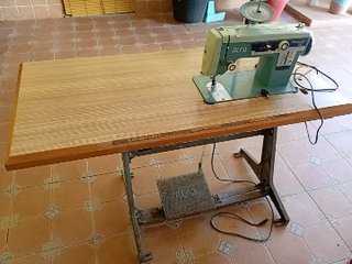 Máquina de coser Alfa 109E