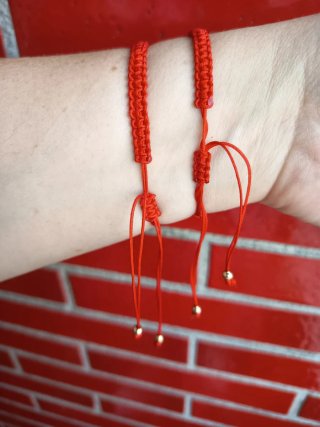 Confezione da 2 Braccialetti Filo Macramè Fiore e Cuore