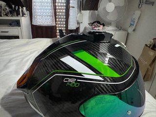 Casco Scorpion EXO-1400 Air Carbon