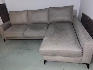 Sofá chaise longue gris