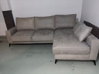 Sofá chaise longue gris
