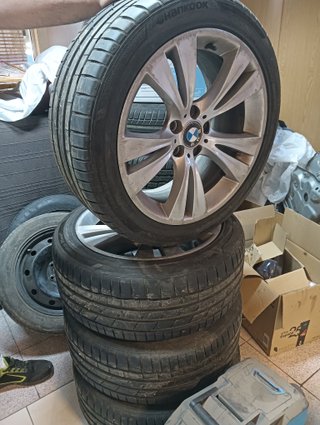 Llantas BMW originales, con neumáticos Hankook