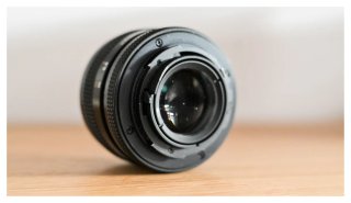 Carl Zeiss Planar 50mm f/1.7