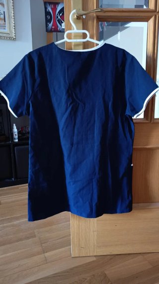 Casaca mujer azul y blanca Peluquería y estética