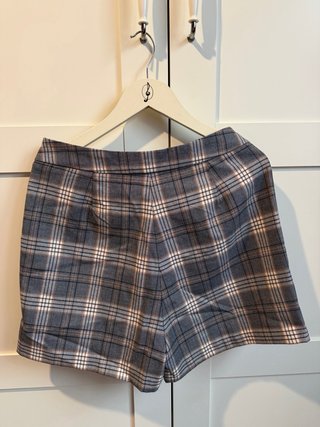 Falda pantalón cuadros Stradivarius