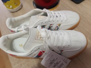 Zapatillas Adidas Gazelle Multicolor Blancas