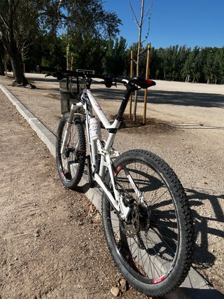 Bicicleta KTM Lycan 273