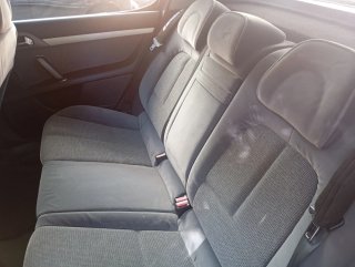 Peugeot 4007 2004