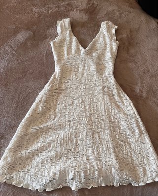 Vestido blanco de encaje