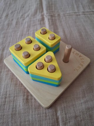 Lovevery Puzzle Apilar Madera