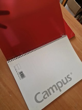 Lote 5 libretas tapa dura (rojas y verde)