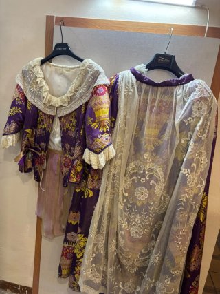 Traje de Fallera con Can-can y Zapatos talla 38