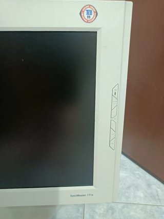 Monitor Samsung Syncmaster 171S funzionante