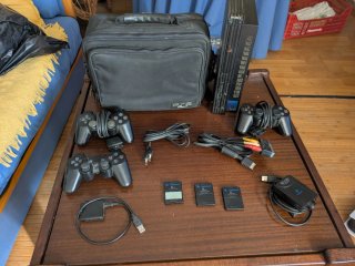 PlayStation 2 + 37 juegos + 3 mandos + 3 memorycar