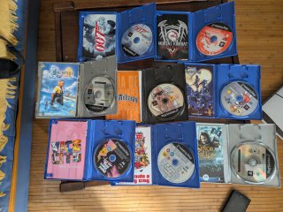 PlayStation 2 + 37 juegos + 3 mandos + 3 memorycar