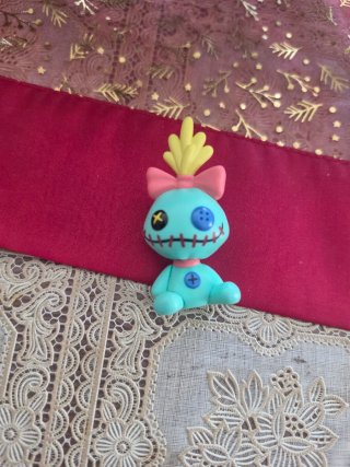 Voodoo Stitch  mistery minis funko