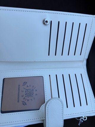 Portafogli con design floreale