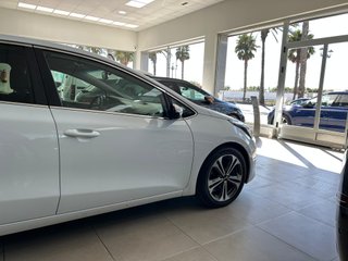 KIA Ceed 1.6 CRDI 136 CV AUTOMÁTICO 2017