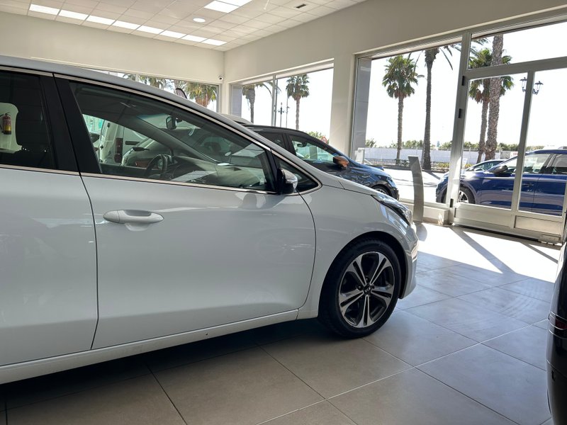 Kia cee'd 1.6 CRDi VGT GT Line Pack .Lux. DCT 2017, foto 5