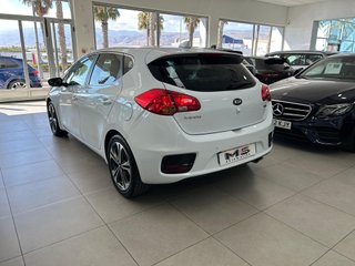 KIA Ceed 1.6 CRDI 136 CV AUTOMÁTICO 2017