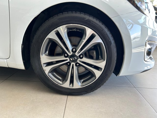 KIA Ceed 1.6 CRDI 136 CV AUTOMÁTICO 2017