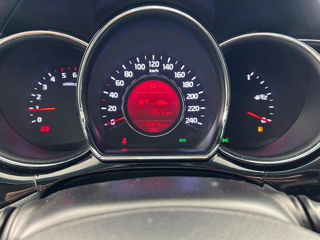 KIA Ceed 1.6 CRDI 136 CV AUTOMÁTICO 2017