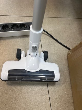 Aspiradora sin cable 350W Amazon Basics