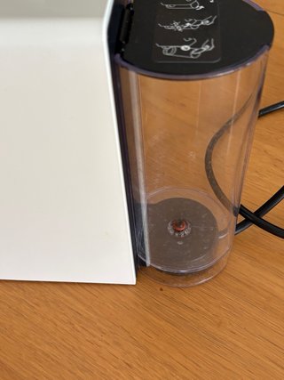 Cafetera Nespresso Krups Essenza Mini Blanca