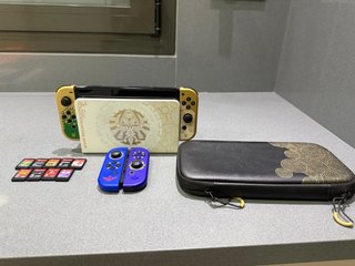Pacchetto Completo Nintendo Switch OLED Zelda