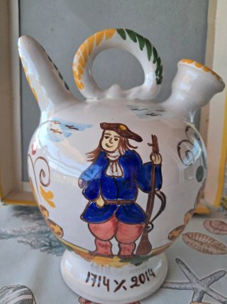 Botijo de cerámica artesanal 1714-2014