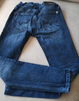 Pantalón vaquero Pepe Jeans desgastado