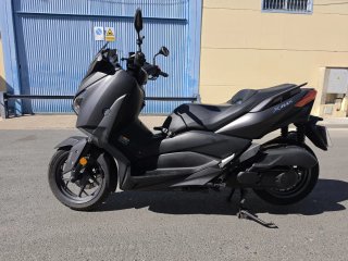 Yamaha Xmax 125 2021 Negra