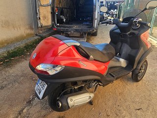 piaggio mp3 125