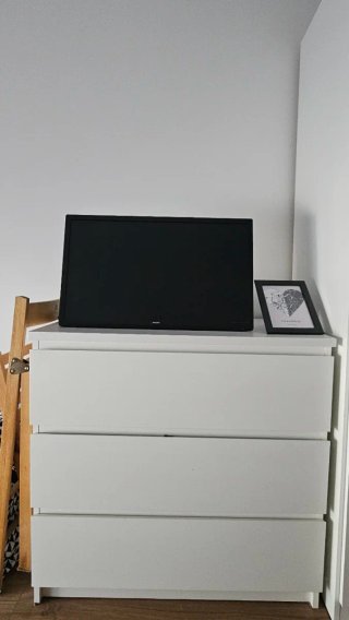 Cómoda Malm 3 cajones Ikea blanca