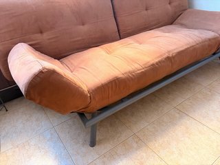 Sofá marrón/naranja