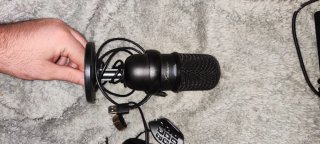 HyperX SoloCast – Micrófono USB Gaming / Streaming