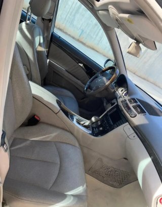 Mercedes-Benz E400 2006