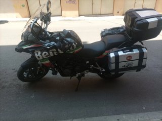 Benelli TRK 502 Adventure Negra