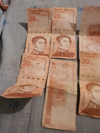 Lote de Billetes Venezolanos Antiguos