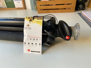 Trípode Manfrotto Pro + Rótula 322RC2 + Monopie