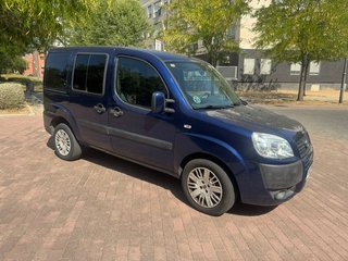 FIAT Doblò 1.9 JTD 105 CV 5 PUERTAS