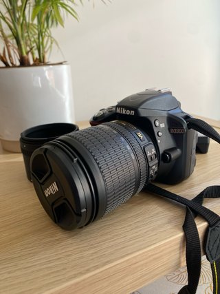 Cámara Nikon D3300 + Accesorios