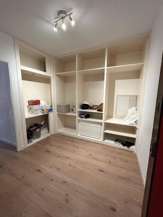 Piso reformado de 100 m² con terraza en Sants