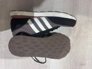 Sneakers Adidas Marroni e Bianchi per Bambini